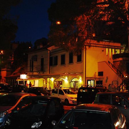 Locanda La Lucciola 포르토베네레 외부 사진